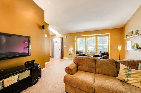 398 Chaparral Cir, Elgin, IL 60120 photo 7