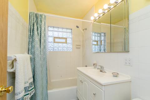 407 Park Ave, Wheeling, IL 60090 photo 19