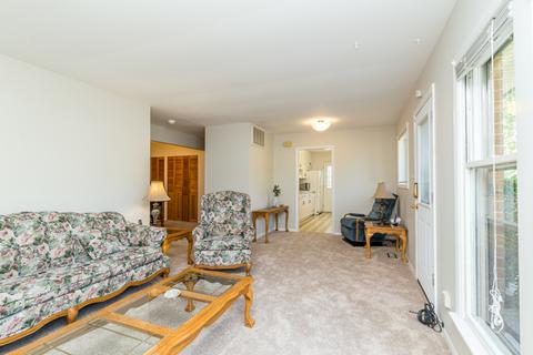 407 Park Ave, Wheeling, IL 60090 photo 4