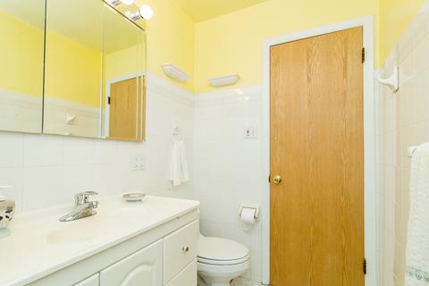 407 Park Ave, Wheeling, IL 60090 photo 18