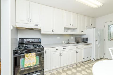 407 Park Ave, Wheeling, IL 60090 photo 7