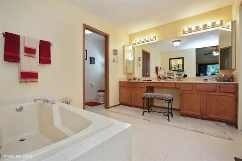 821 Providence Dr, Algonquin, IL 60102 photo 15