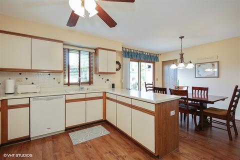 821 Providence Dr, Algonquin, IL 60102 photo 7