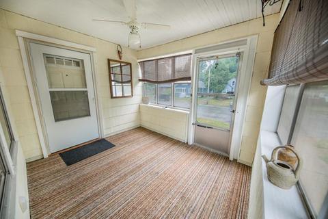 1032 5th St, Aurora, IL 60505 photo 5