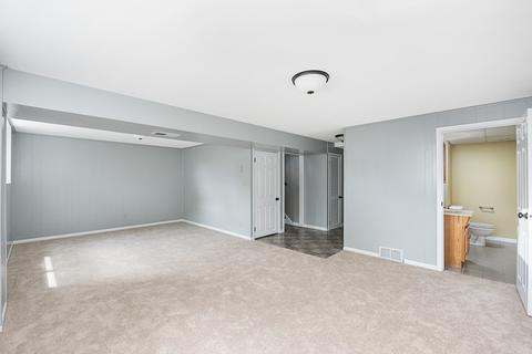 2191 Baker St, Aurora, IL 60506 photo 13