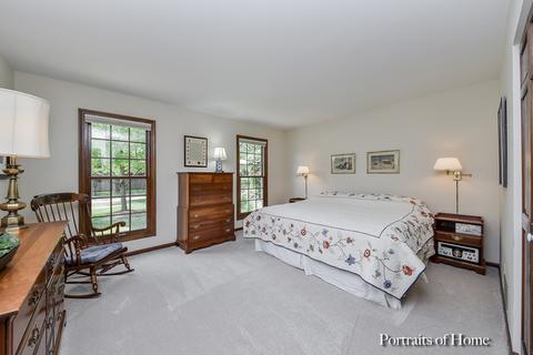 1215 Creekside Dr, Wheaton, IL 60189 photo 12