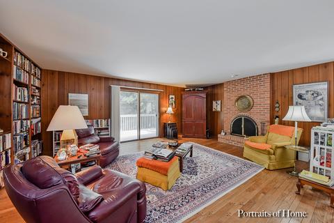 1215 Creekside Dr, Wheaton, IL 60189 photo 8