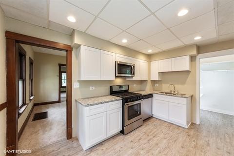 1086 Walter Ave, Des Plaines, IL 60016 photo 5
