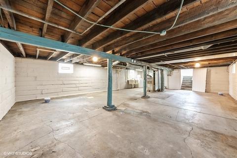 1086 Walter Ave, Des Plaines, IL 60016 photo 10
