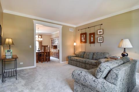 705 Fox Run Dr, Geneva, IL 60134 photo 7
