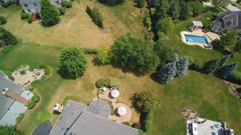 705 Fox Run Dr, Geneva, IL 60134 photo 31