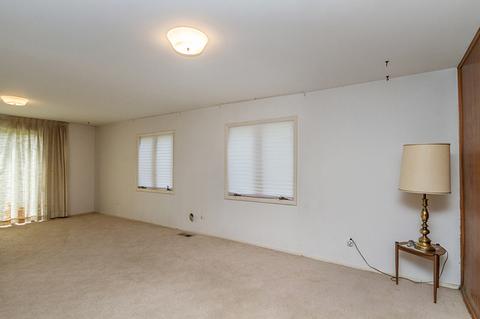 435 Northview Ln, Hoffman Estates, IL 60169 photo 15