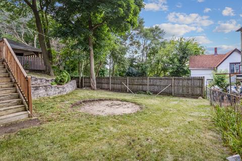 384 Raymond St, Elgin, IL 60120 photo 22