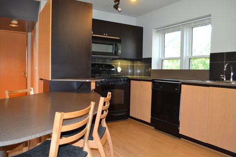 425 Custer Ave #2, Evanston, IL 60202 photo 7