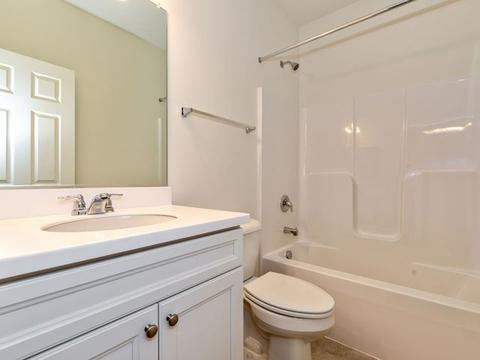 175 Abbott Ct, Bartlett, IL 60103 photo 9