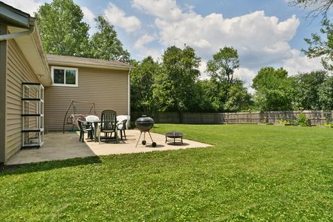 1011 W Essel Ct, Wheaton, IL 60189 photo 18