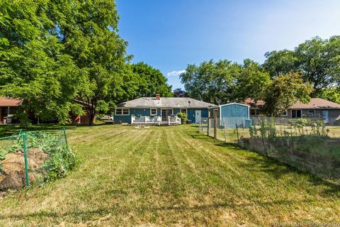 239 Bell Dr, Cary, IL 60013 photo 13