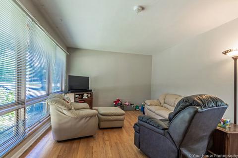 239 Bell Dr, Cary, IL 60013 photo 5
