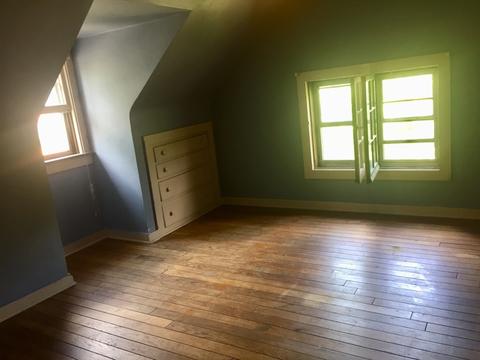 105 Wilcox Ave, Elgin, IL 60123 photo 11