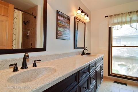 530 Ford Ln, Bartlett, IL 60103 photo 25