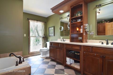 530 Ford Ln, Bartlett, IL 60103 photo 22