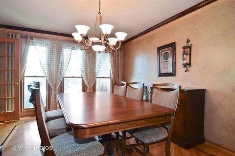 530 Ford Ln, Bartlett, IL 60103 photo 12