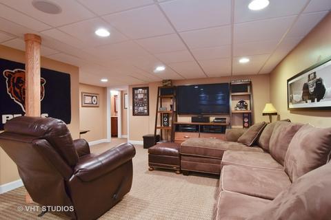 530 Ford Ln, Bartlett, IL 60103 photo 17