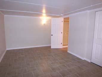 104 Kenneth Cir, Elgin, IL 60120 photo 2