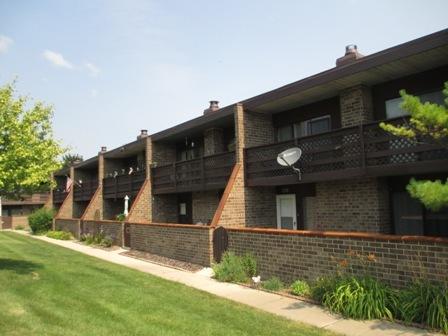 104 Kenneth Cir, Elgin, IL 60120 photo 7