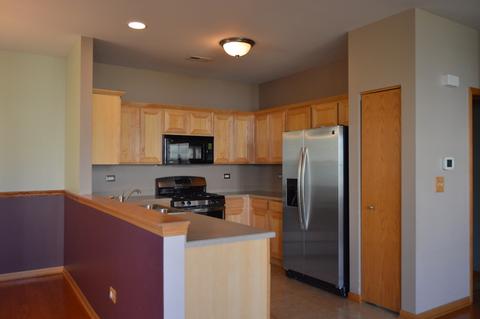 1580 Millbrook Dr, Algonquin, IL 60102 photo 4