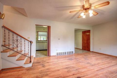 313 Highland Dr, Rantoul, IL 61866 photo 13