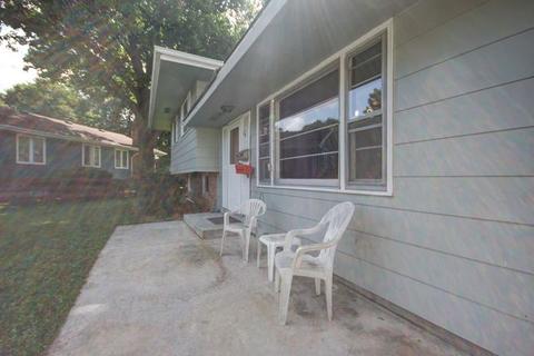 313 Highland Dr, Rantoul, IL 61866 photo 4