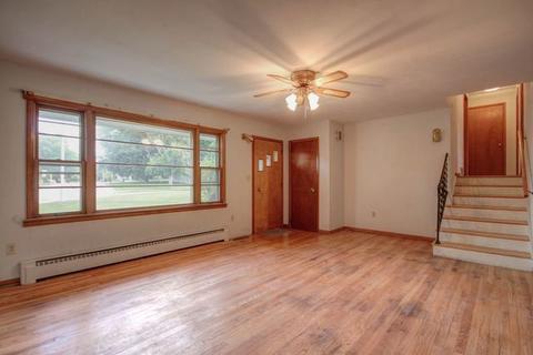 313 Highland Dr, Rantoul, IL 61866 photo 11