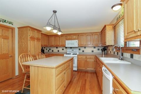 13251 Brooklands Ln, Plainfield, IL 60585 photo 6