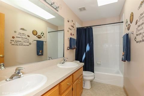 13251 Brooklands Ln, Plainfield, IL 60585 photo 18