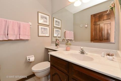 743 Red Oak Dr, Bartlett, IL 60103 photo 13