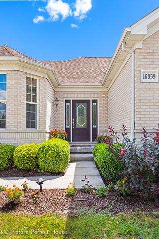 16359 S Arbor Dr, Plainfield, IL 60586 photo 2