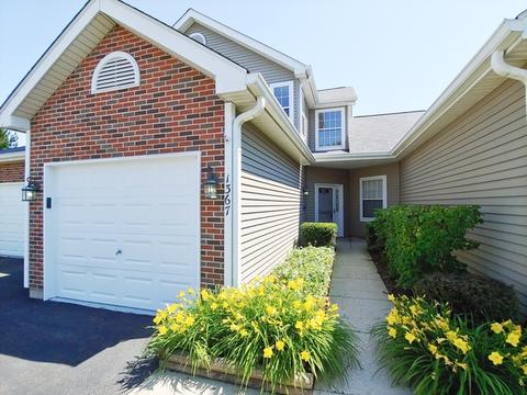 1367 Grandview Ct, Algonquin, IL 60102 photo 1