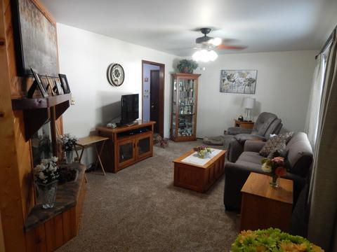 205 Illini Dr, Minooka, IL 60447 photo 8