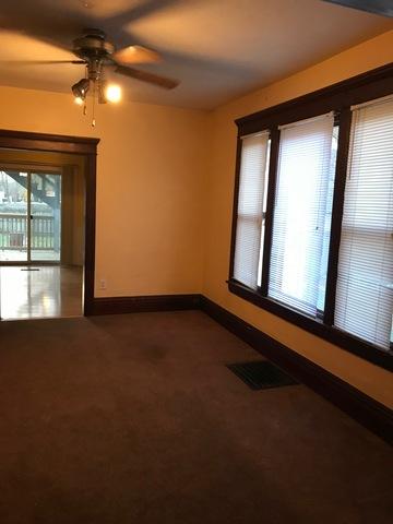 409 S State St, Aurora, IL 60505 photo 8