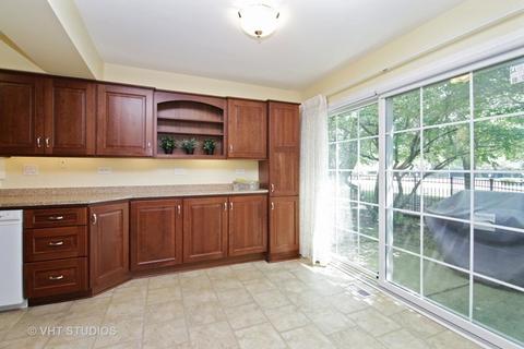2139 N Coldspring Rd, Arlington Heights, IL 60004 photo 9