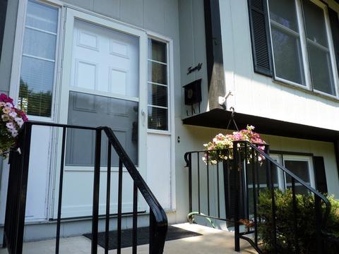 20 Lloyd St, Cary, IL 60013 photo 2