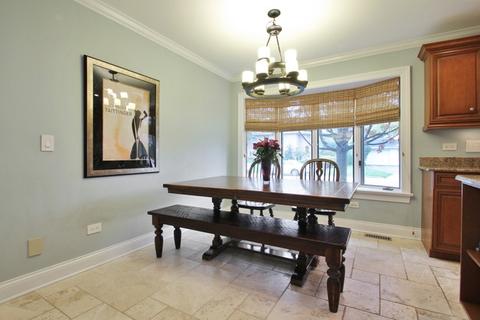 701 Surrey Ln, Glenview, IL 60025 photo 7