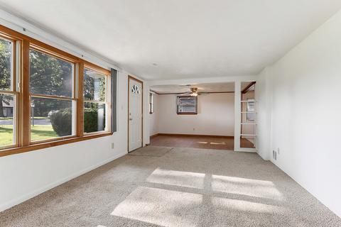 3532 John St, Steger, IL 60475 photo 2