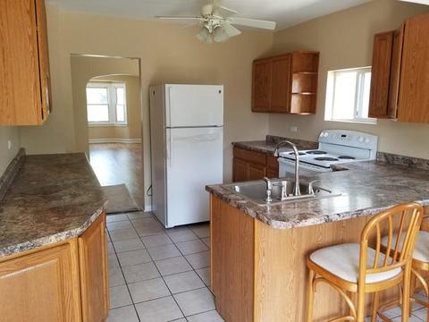 5921 W Elm Ave, Berkeley, IL 60163 photo 6