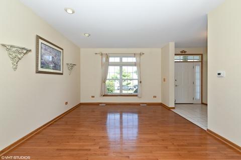 821 Hackberry Ln, Algonquin, IL 60102 photo 3