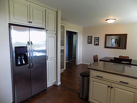 3432 E 8th Rd, Utica, IL 61373 photo 6