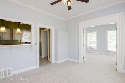 214 Evans Ave, Aurora, IL 60505 photo 4