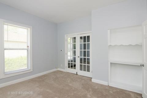 214 Evans Ave, Aurora, IL 60505 photo 3