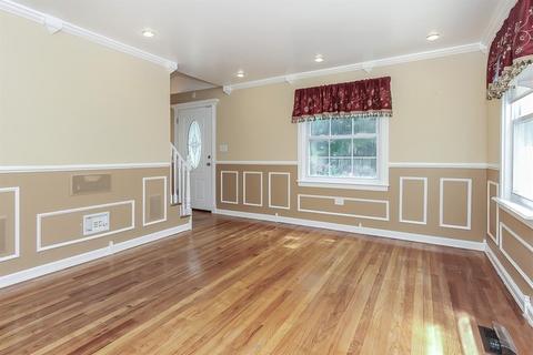 510 S Edison Ave, Elgin, IL 60123 photo 5